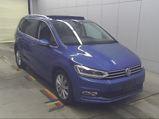 80054 Volkswagen Golf touran 1TCZD 2016 г. (Honda Kansai)